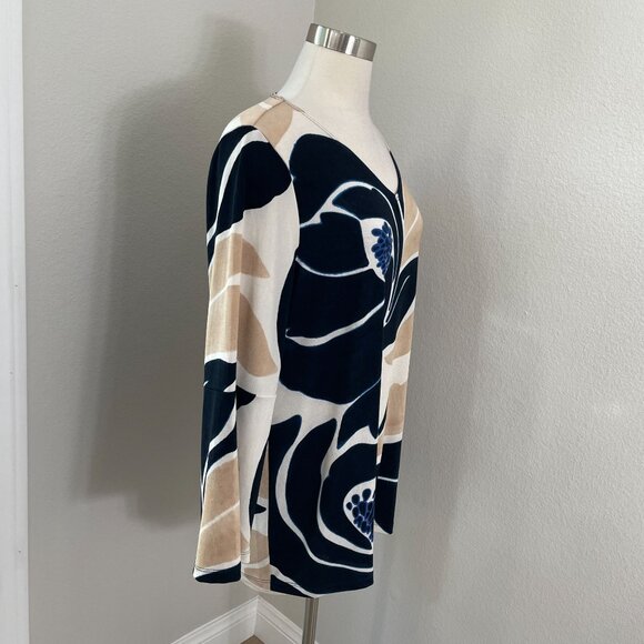 Chicos Travelers Womens 12/14 Floral Tunic Top Slinky Stretch Knit Shirt V Neck - Picture 3 of 10